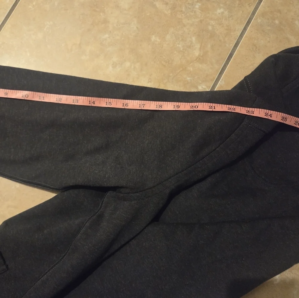 Tommy Bahama Mens Cardigan Soft Polyester/ Wool Blend Size Small